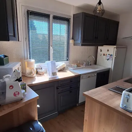 Charmante Maison Au Calme بيت للعطل *