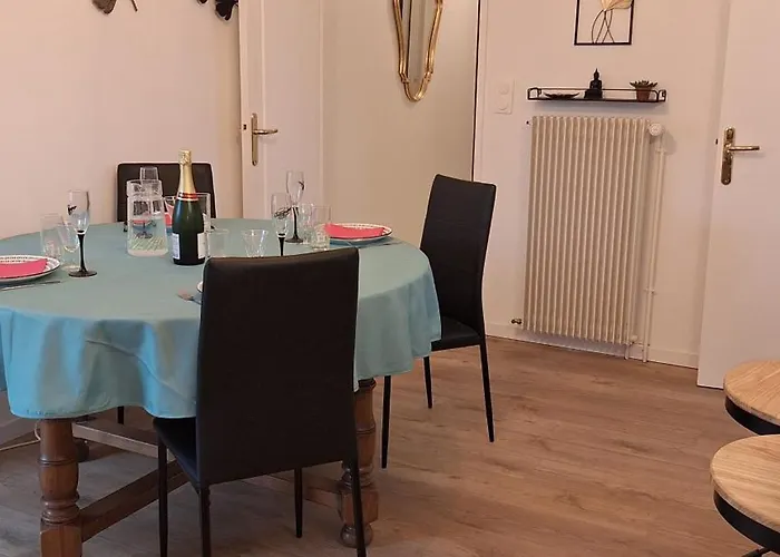 Semesterbostad Charmante Maison Au Calme *