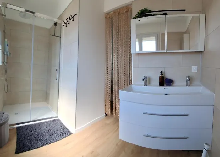 Charmante Maison Au Calme Semesterbostad *