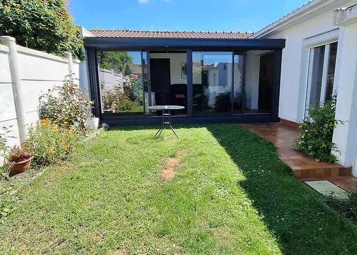 Semesterbostad Charmante Maison Au Calme Reims