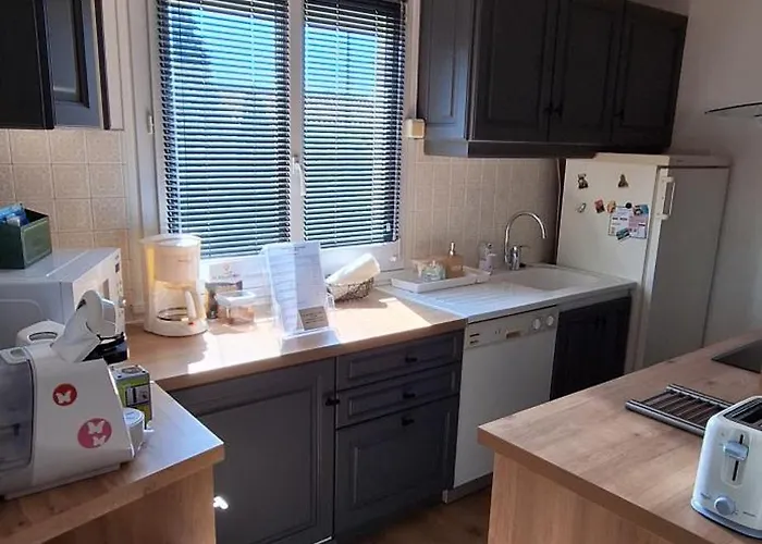 Charmante Maison Au Calme Semesterbostad *