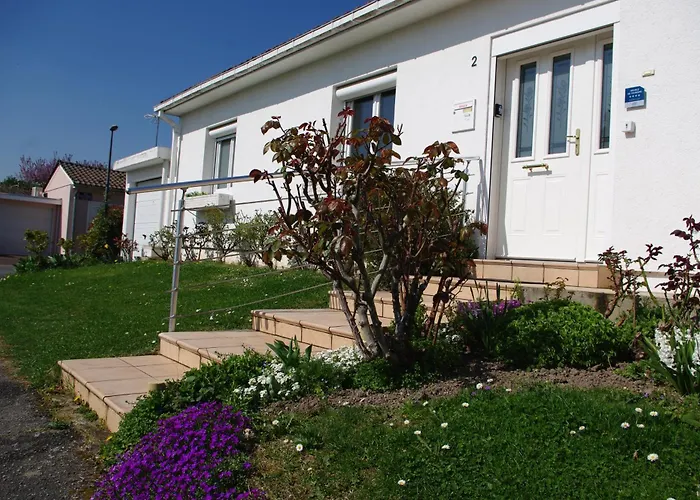Semesterbostad Charmante Maison Au Calme Reims